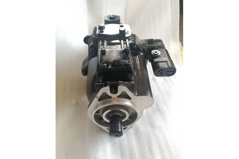 Bơm thủy lực VOE 15079594